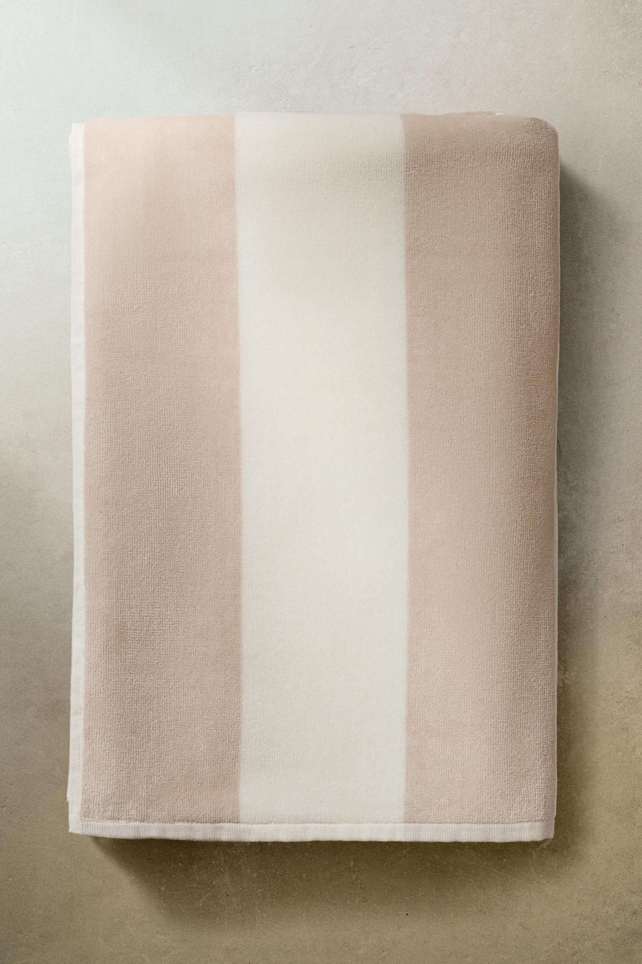 WIDE STRIPE VELOUR BEACH TOWEL